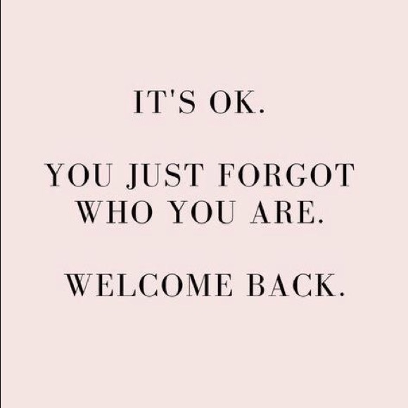 Meet Your Posher 🤍 - Picture 4 of 8